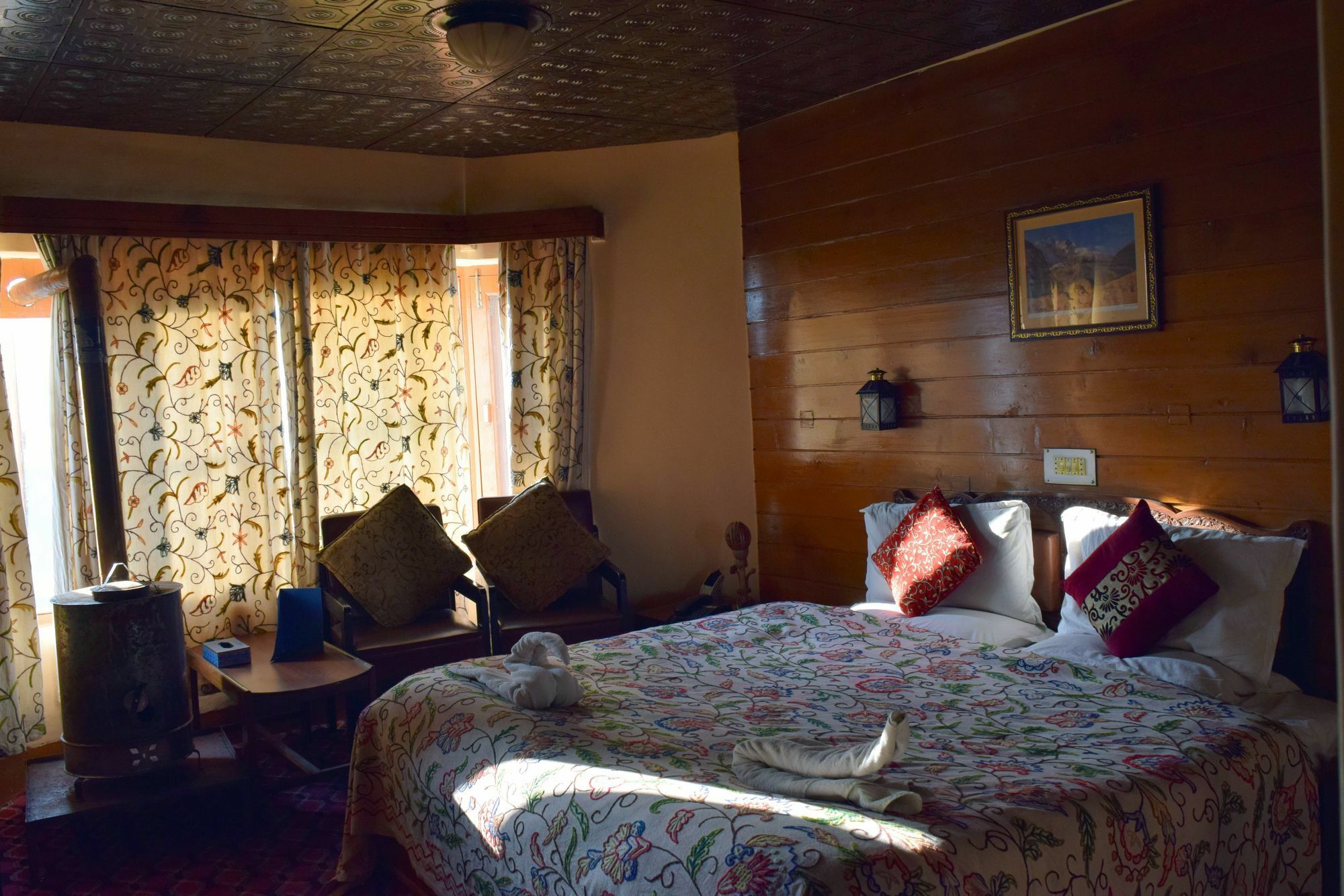 Welcome Hotel גולמארג מראה חיצוני תמונה